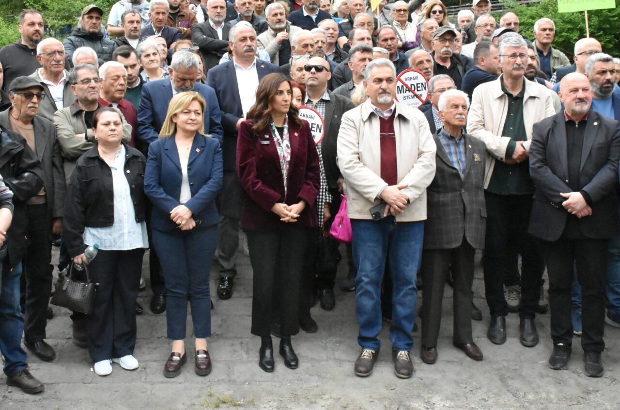 ARTVİN (AA) – CHP Genel Başkan Yardımcısı Evrim Rızvanoğlu başkanlığındaki