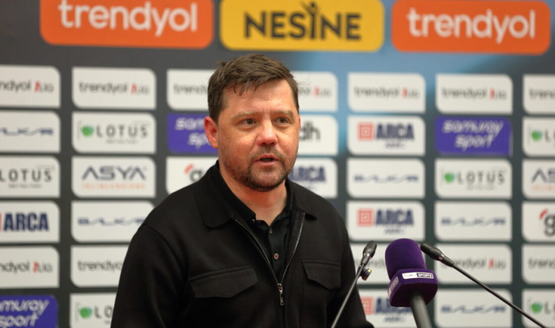 - Arca Çorum FK Teknik Direktörü Uğur Uçar:
"Lig boyu devam