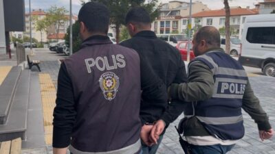 ÇORUM (AA) – Çorum'un Sungurlu ilçesinde, amcasının oğlunu silahla vurarak