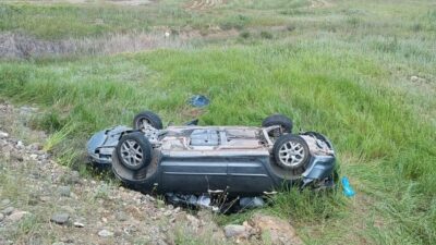 ÇORUM (AA) – Çorum'un İskilip ilçesinde otomobilin şarampole devrilmesi sonucu