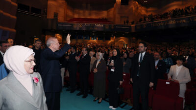 - "Aile güçlü olduğunda bireyler güçlü olur, dolayısıyla toplum güçlü