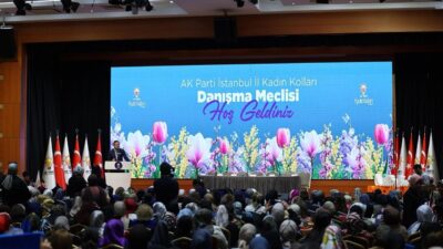 - Erdoğan, kadın teşkilatlarının sahadaki çalışmalarından duyduğu memnuniyeti dile getirerek,
