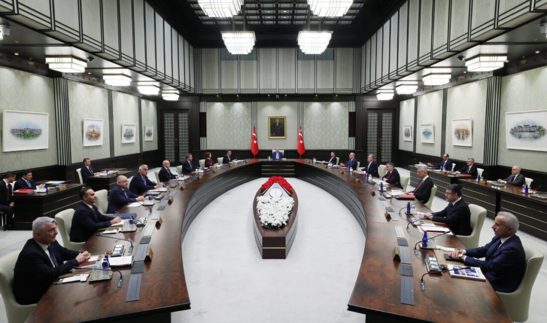 ANKARA (AA) – Cumhurbaşkanlığı Kabinesi, Cumhurbaşkanı Recep Tayyip Erdoğan'ın başkanlığında