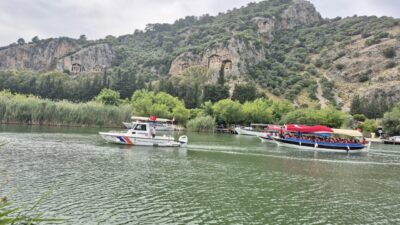 MUĞLA (AA) – Muğla'nın Ortaca ilçesindeki Dalyan Kanalı'nda, 19 Mayıs