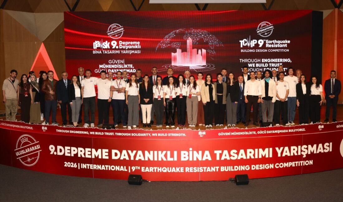 - Deprem güvenliği bilincini artırmak amacıyla düzenlenen yarışmada MEF Üniversitesi
