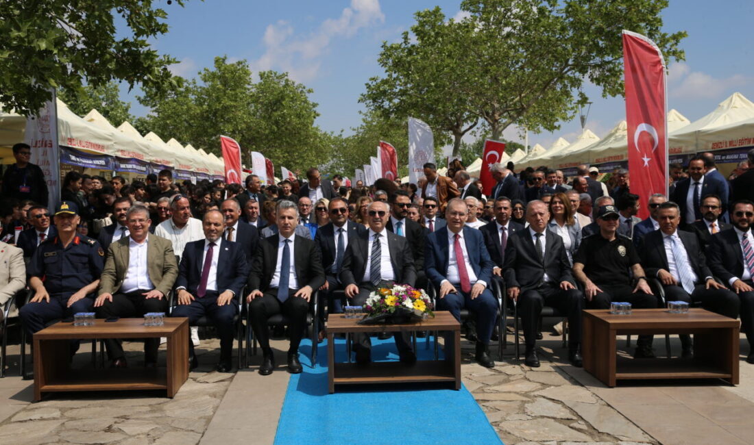 DENİZLİ (AA) – Denizli'de Türkiye Yüzyılı Maarif Modeli vizyonu doğrultusunda