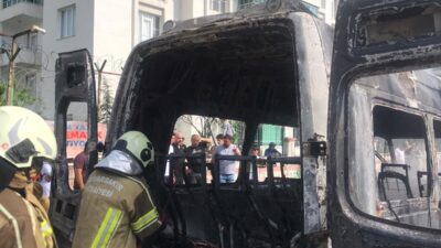 DİYARBAKIR (AA) – Diyarbakır'ın merkez Kayapınar ilçesinde seyir halindeyken alev