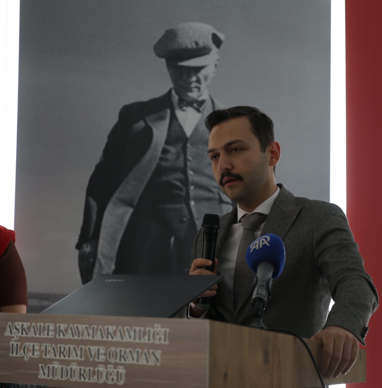- İl Tarım ve Orman Müdürü Alpaslan Kenger:
- "Erzurum bitki