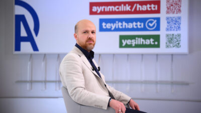 - "Modernitenin bütün bu hışmına rağmen insanlar geleneksele özlem duyuyorlar.