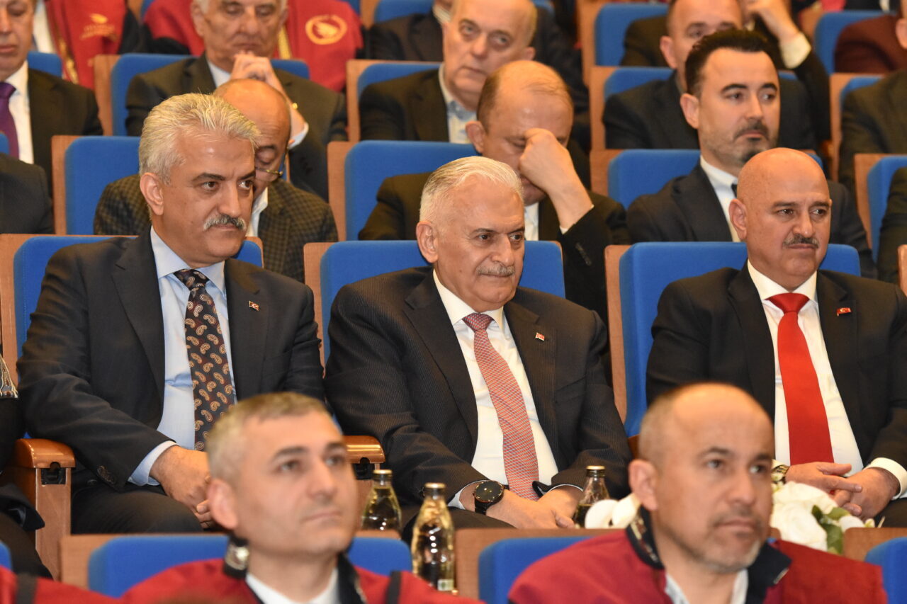 - TDT Aksakallar Konseyi Başkanı Binali Yıldırım:
- "İkinci Dünya Savaşı'ndan