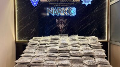 EDİRNE (AA) – Edirne'de bir araçta 90 kilo 200 gram