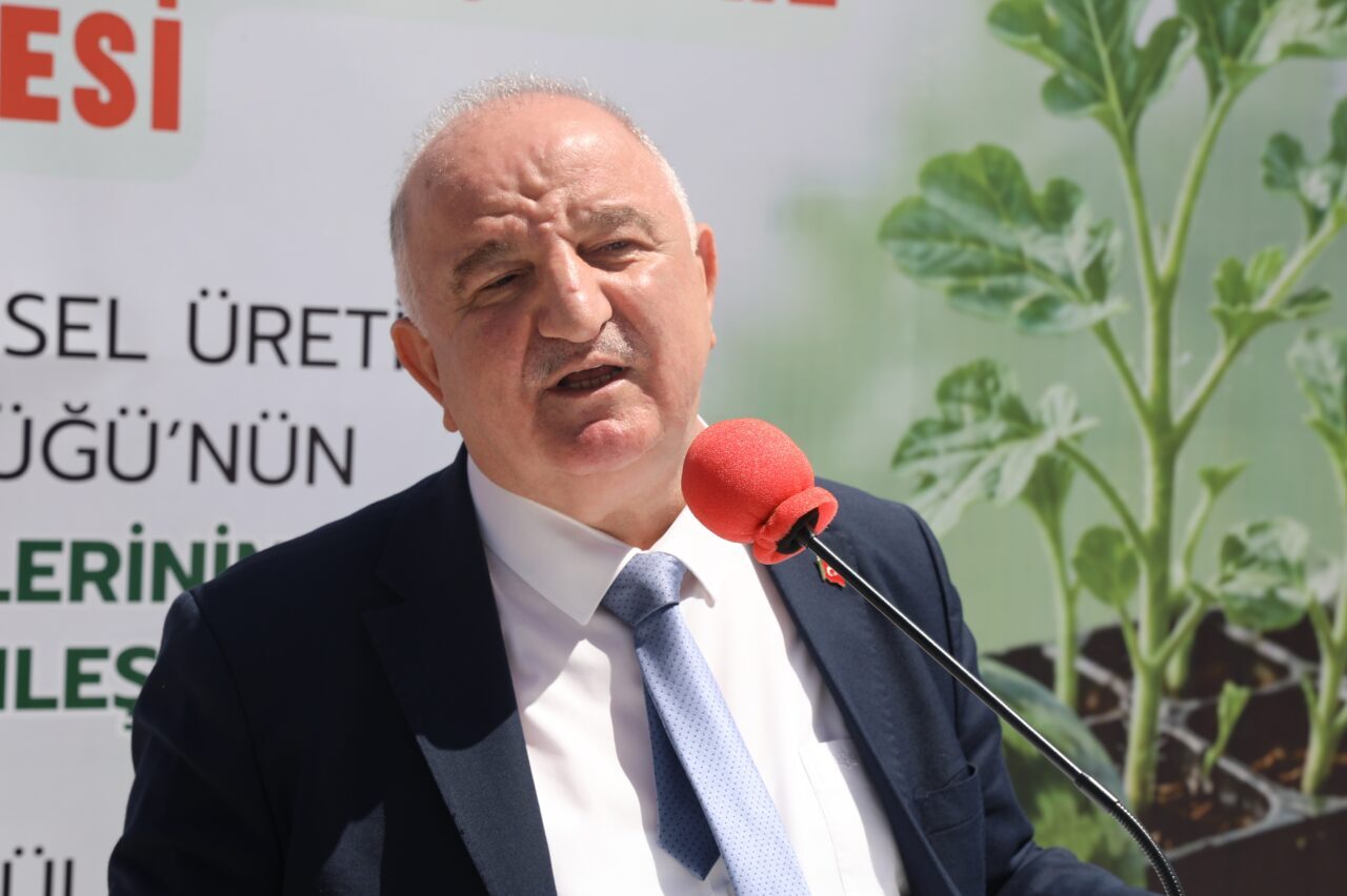 EDİRNE (AA) – Edirne'de, Bitkisel Üretim Genel Müdürlüğünün "Tarım Arazilerinin