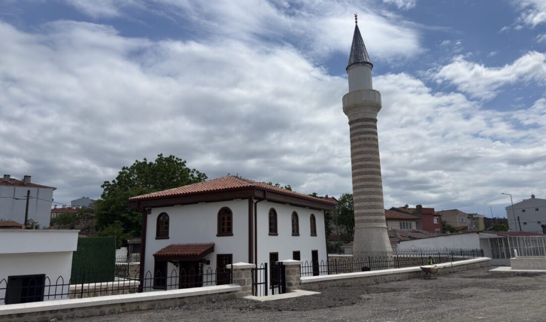 EDİRNE (AA) – Edirne'de restorasyonu tamamlanan tarihi Şeyh Şüceaddin Camisi,