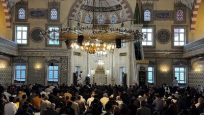 DİYARBAKIR (AA) – Diyarbakır, Siirt, Batman, Mardin ve Elazığ'daki camilerde