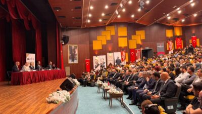 - "(Deprem bölgesindeki çalışmalar) Şehirleri inşa ederken sosyal donatılar, parklar,