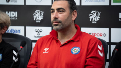 - Nilüfer Belediyespor Başantrenörü İlknur Kurtuluş:
"Kupayı Bursa'ya götürmek istiyoruz"
- Beşiktaş