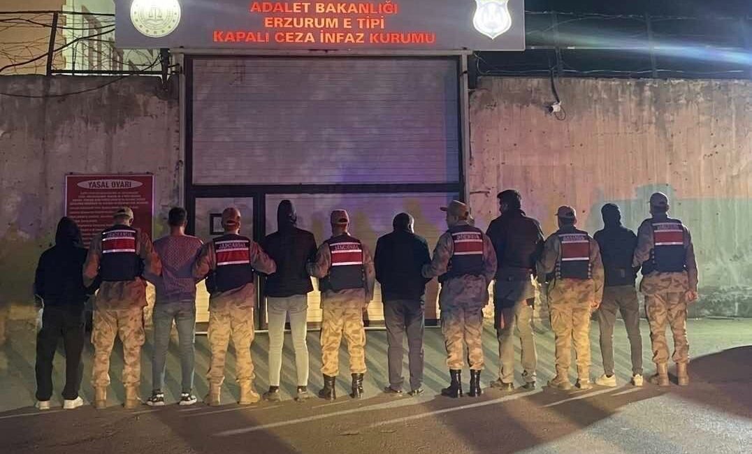 ERZURUM (AA) – Erzurum merkezli 2 ilde jandarma ekiplerince düzenlenen