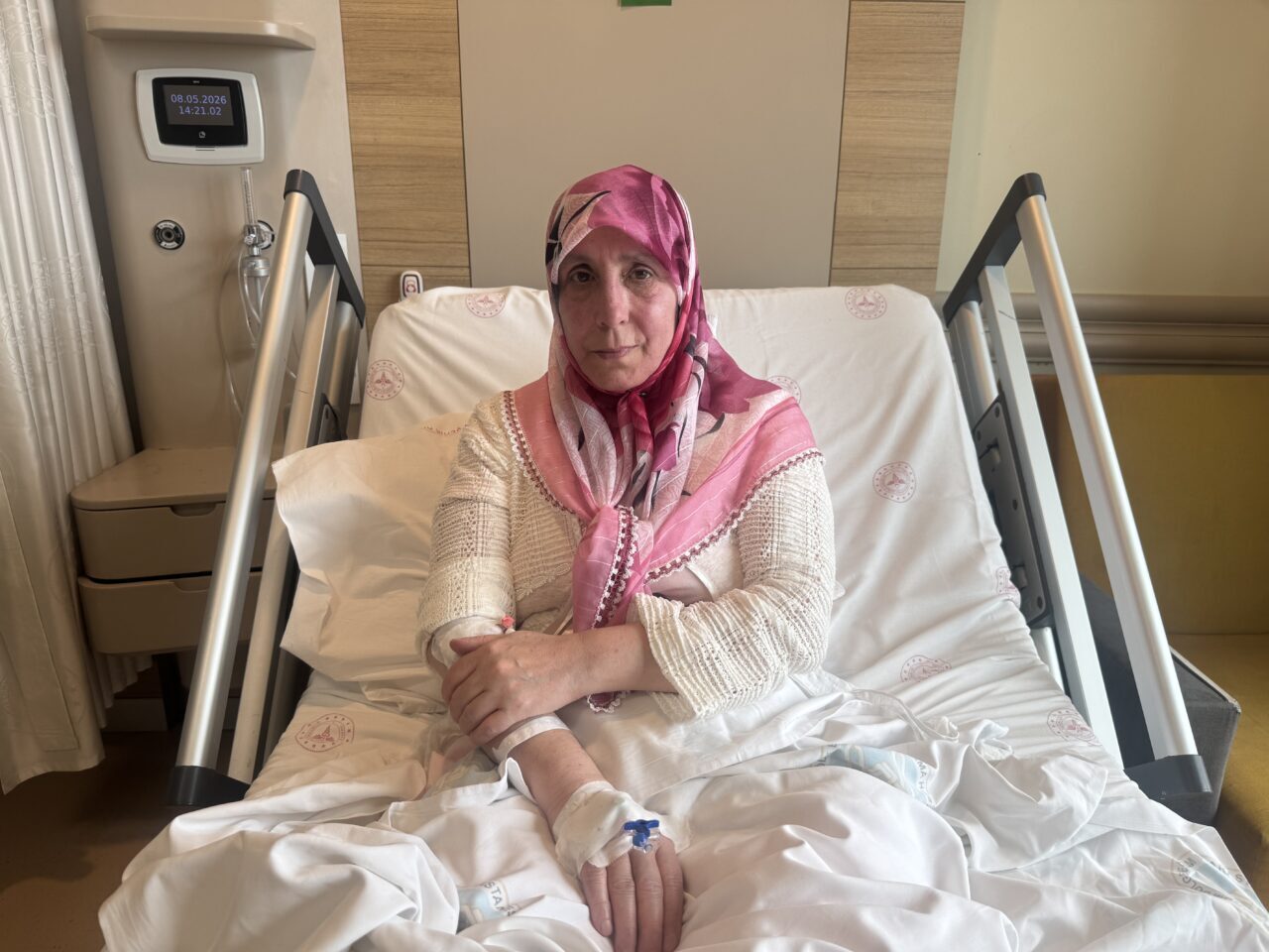 - Bel fıtığı ve kanal darlığı nedeniyle ciddi ağrı çeken,