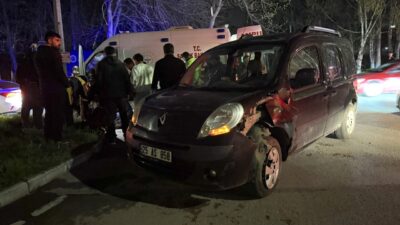 ERZURUM (AA) – Erzurum'da hafif ticari araçla çarpışan motosikletin sürücüsü