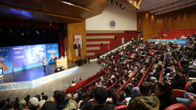 - Sağlık Bakan Yardımcısı Şuayıp Birinci:
- "Bu kadar hızlı dönüşen