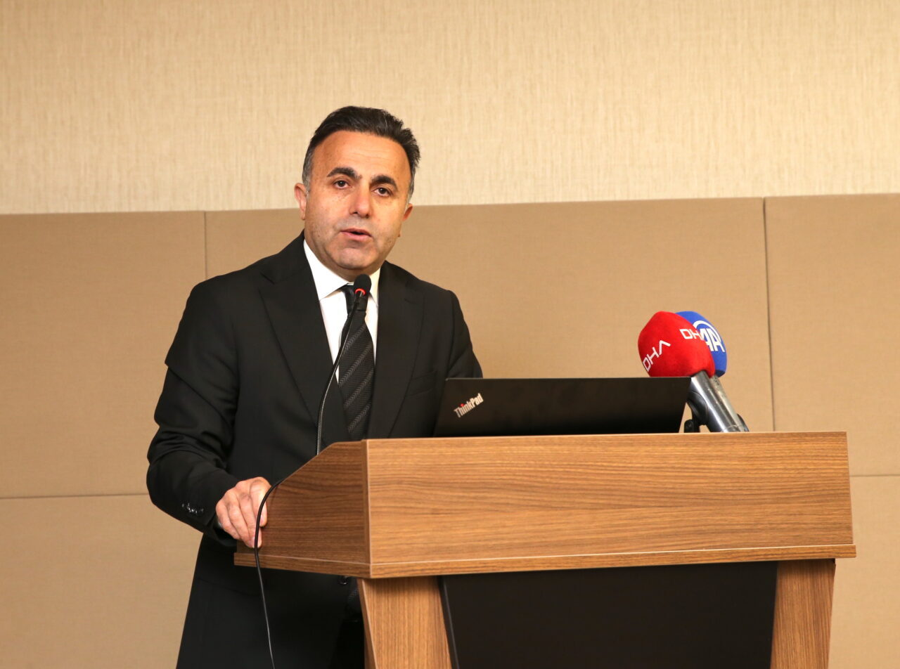- İl Kültür ve Turizm Müdürü Ahmet Yer:
- "Teknolojinin hızla