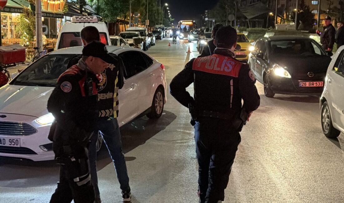 ESKİŞEHİR (AA) – Eskişehir’de polis ekiplerince Kurban Bayramı'na yönelik denetim