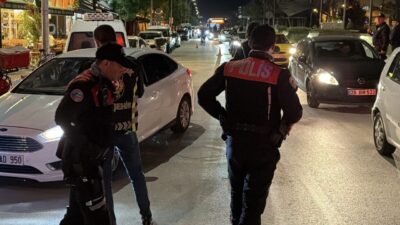 ESKİŞEHİR (AA) – Eskişehir’de polis ekiplerince Kurban Bayramı'na yönelik denetim