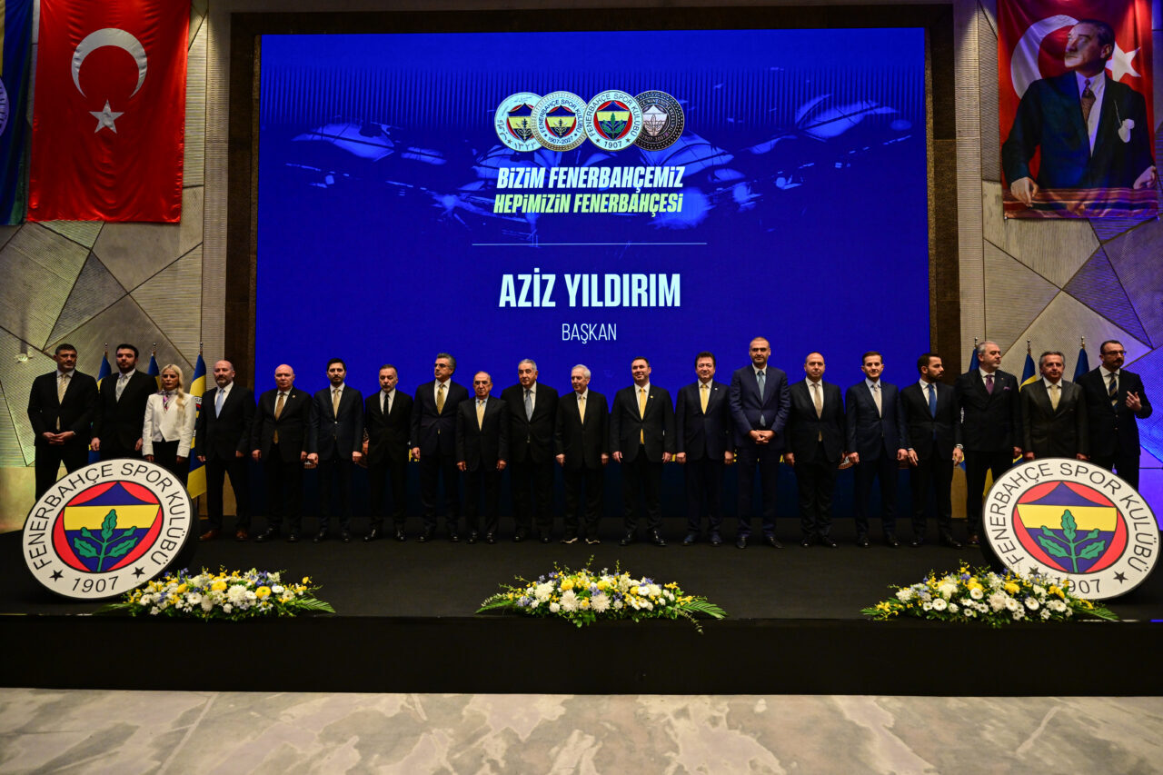 - Aziz Yıldırım:
- "Sayın Ali Koç'a, Sayın Hakan Safi'ye çağrımdır,