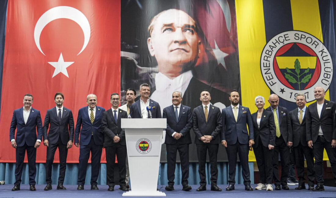 - Sarı-lacivertli kulübün başkanı Sadettin Saran:
- "Fenerbahçe'nin en büyük gücü
