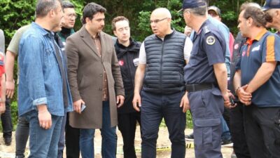 GİRESUN (AA) – Giresun Valisi Mustafa Koç, Yağlıdere ilçesinde dereye