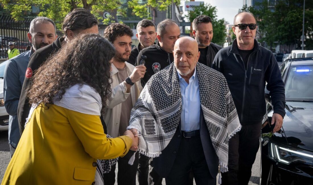 - HAK-İŞ Genel Başkanı Mahmut Arslan:
- "İşkence gördük, hakaret gördük.