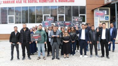HAKKARİ (AA) – Hakkari'de Sağlık-Sen üyeleri, dün Aile ve Sosyal