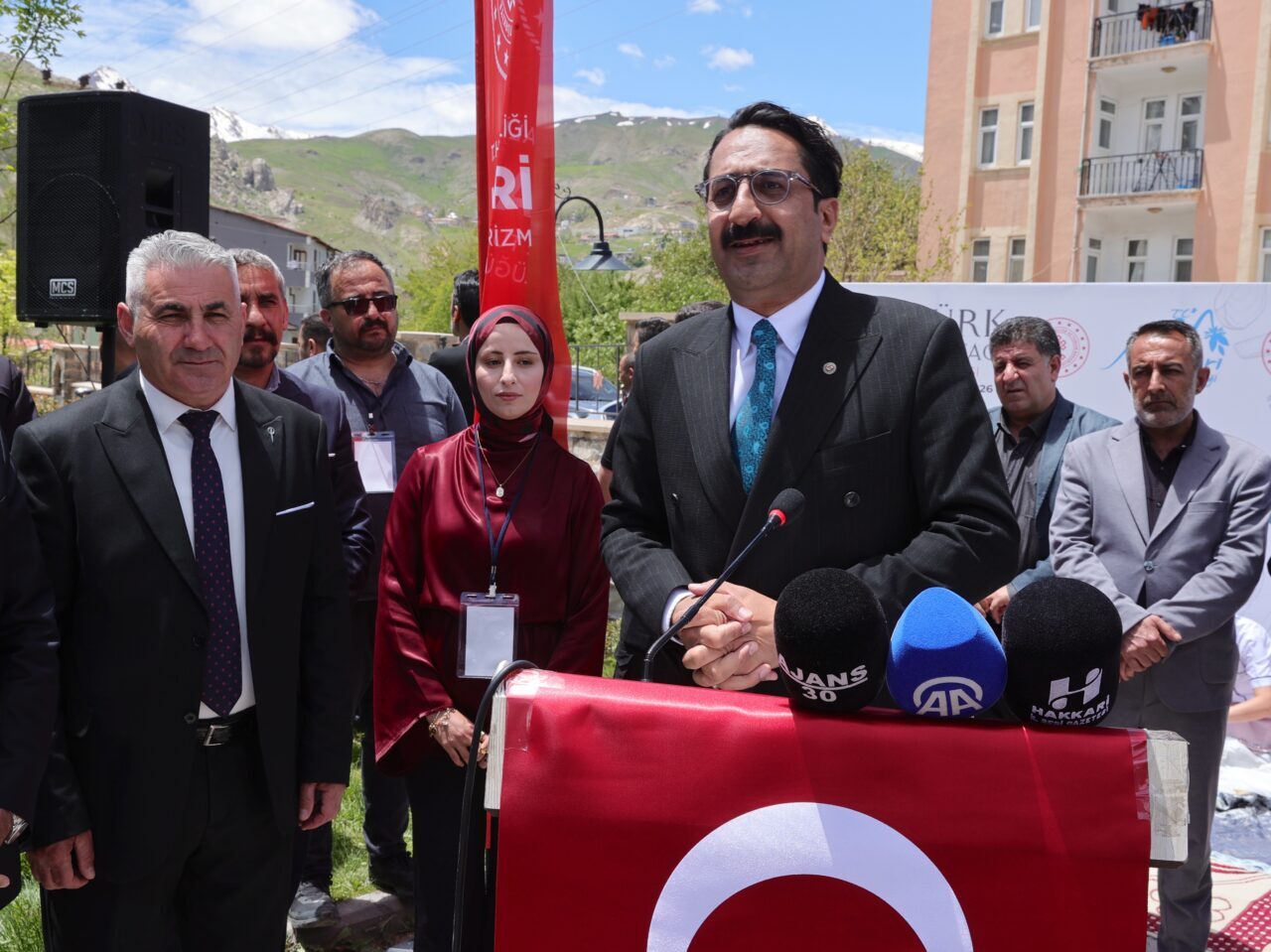HAKKARİ (AA) – Hakkari'de Türk Mutfağı Haftası etkinlikleri kapsamında "Yöresel