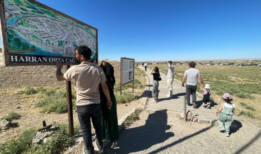 - Konik kubbeli evleri ve tarihi mekanlarıyla Güneydoğu turizminin parlayan