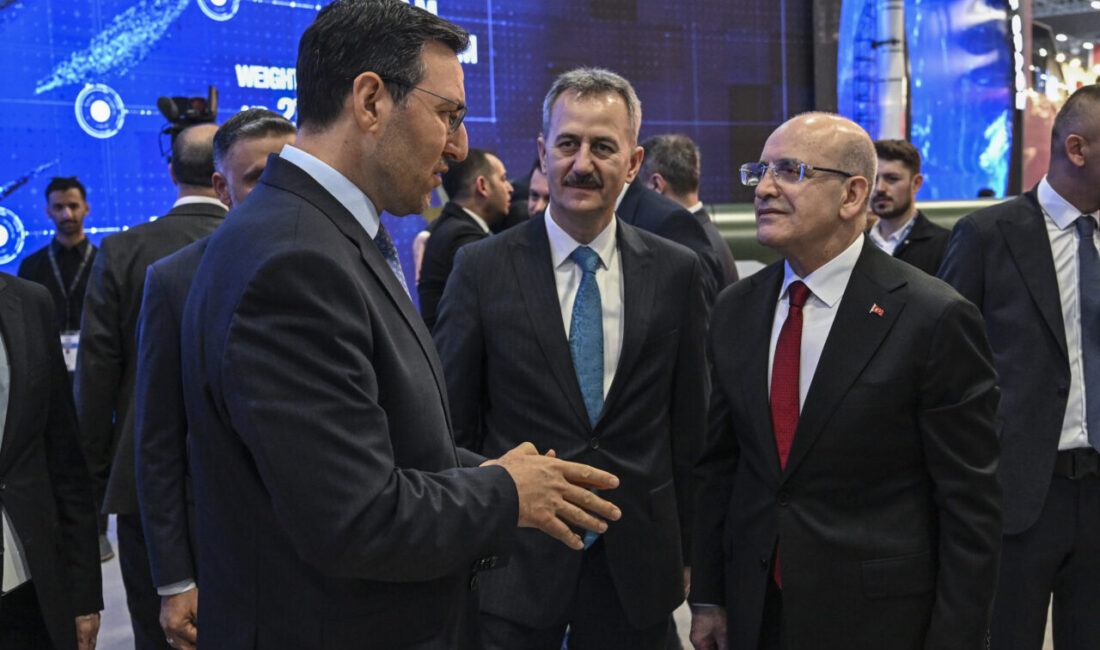 - "Savunma sanayisini gelecekte sanayide dönüşümün motoru olarak görüyoruz"
- "Sermaye