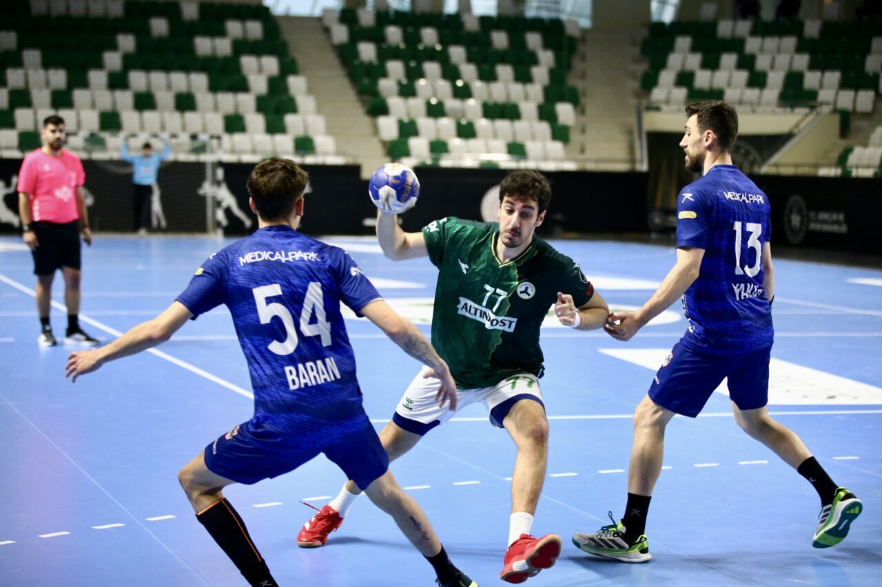 - Altınpost Giresunspor: 36 - İstanbul Gençlik: 38