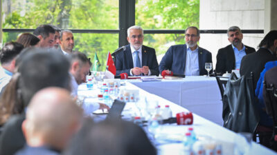 - "Bugünkü ekonomik tabloda 2026 yılı içerisinde bir seçim olmasını