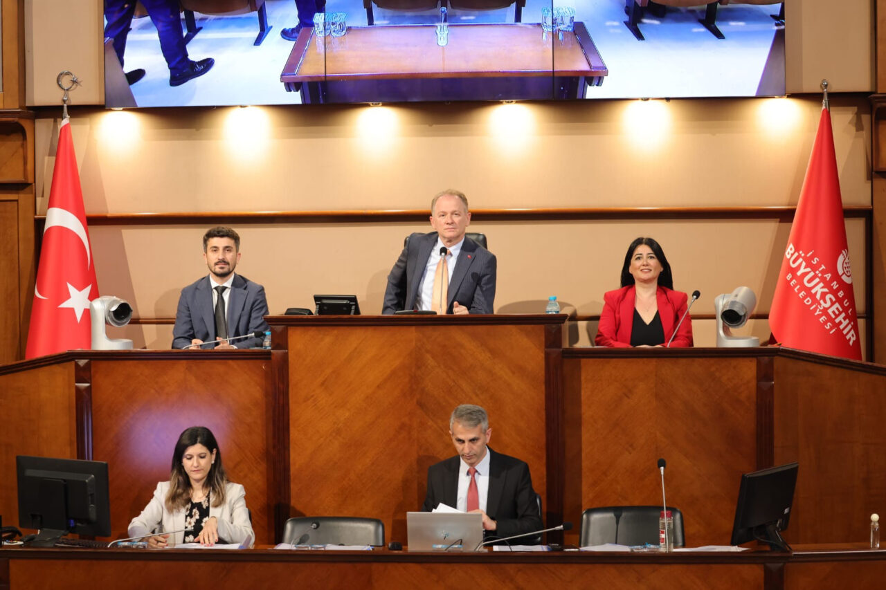 İSTANBUL (AA) – İstanbul Büyükşehir Belediyesi (İBB) Meclisi'nde, iştirak şirketi