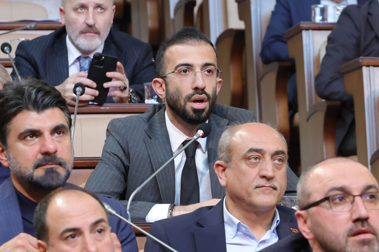 - AK Parti'li Meclis Üyesi Aykut Arıkbuğa:
- "Basına yansıyan görüntülerde