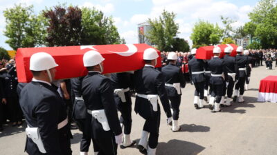 - "Şehitlerimizin hatırasını yaşatmak, onların uğruna can verdiği bu vatana
