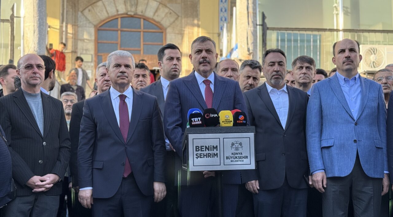 - "Bayramlarımız, toplumsal birlik ve beraberliğimizin zirve yaptığı, millet olma