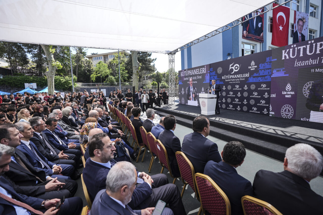 - Milli Eğitim Bakanı Yusuf Tekin:
- "Geçen yıl aralık ayında