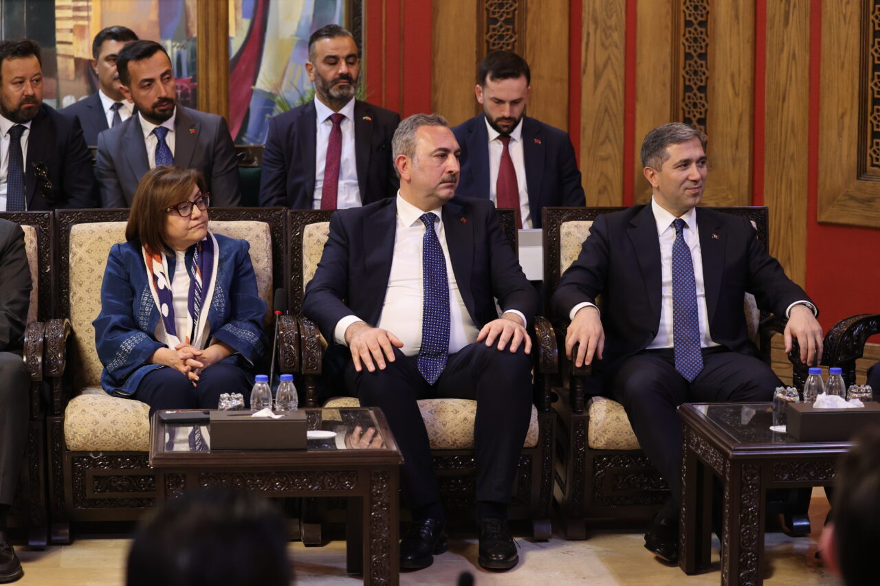 HALEP (AA) – İlim Yayma Vakfı Mütevelli Heyeti Başkanı Necmeddin