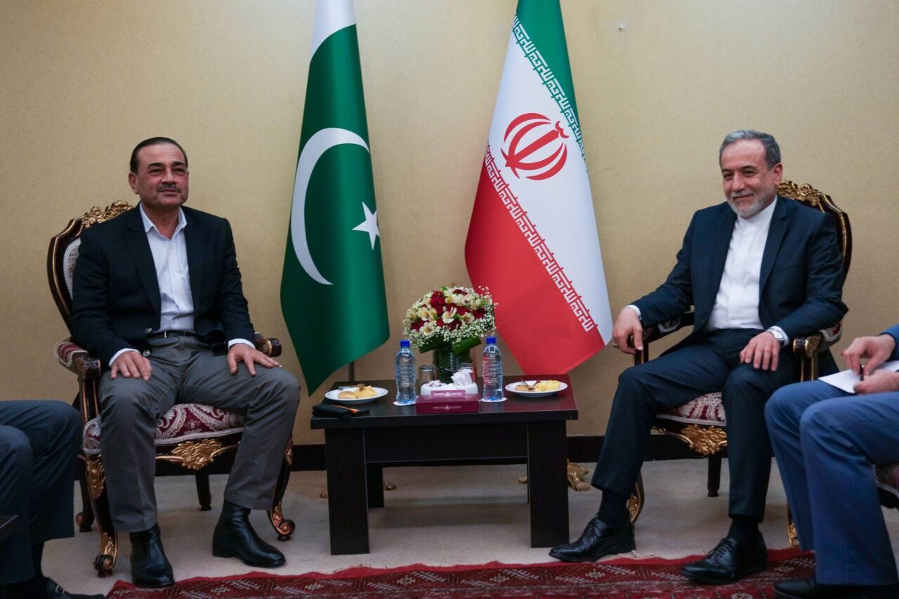TAHRAN (AA) – İran Dışişleri Bakanı Abbas Erakçi ile Pakistan