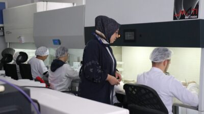 - ISUBÜ Ziraat Fakültesi Bahçe Bitkileri Bölümü Öğretim Üyesi Prof.