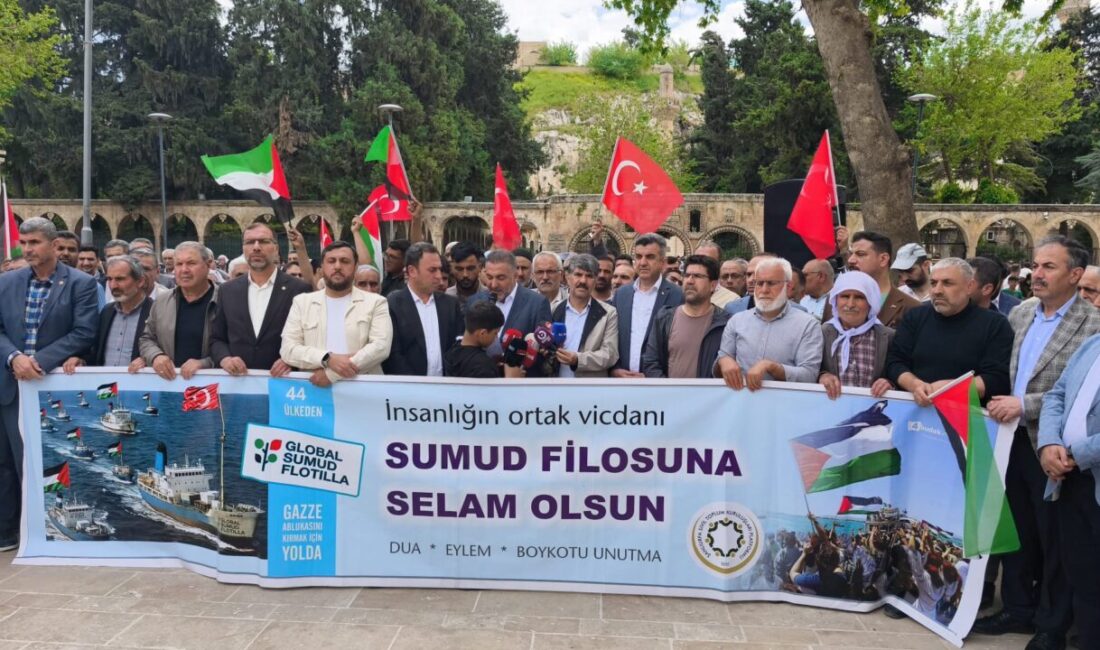 KAHRAMANMARAŞ (AA) – Kahramanmaraş, Şanlıurfa, Kilis'te vatandaşlar, İsrail'in Gazze'ye insani