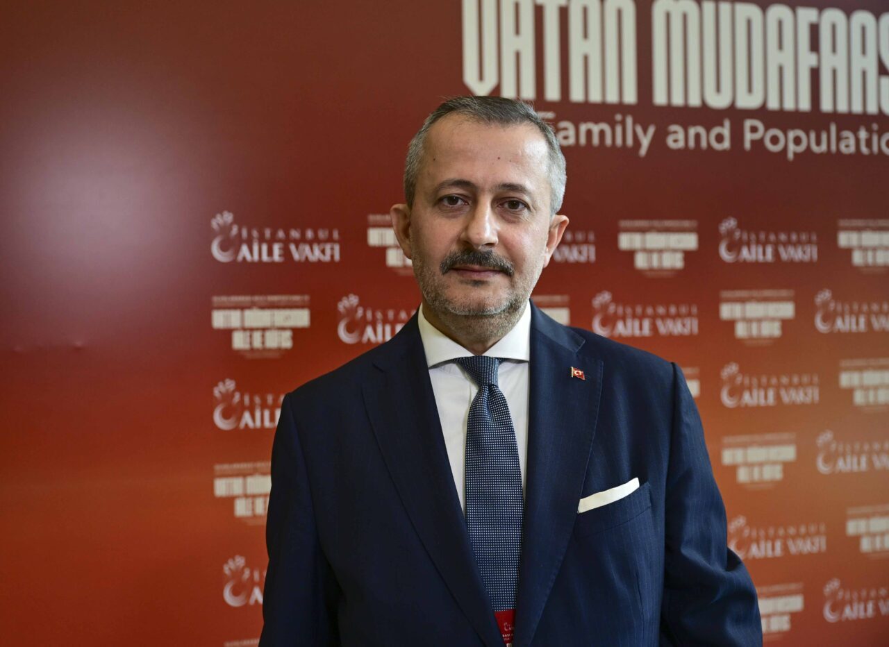 - "Bizim köklerimizi nesilden nesle kültürel mirasa aktardığımız, kültürel aktarımı