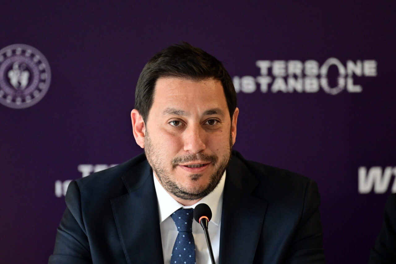 - Türkiye Tenis Federasyonu Başkanı Şafak Müderrisgil:
- "İstanbul Open, Türkiye'yi