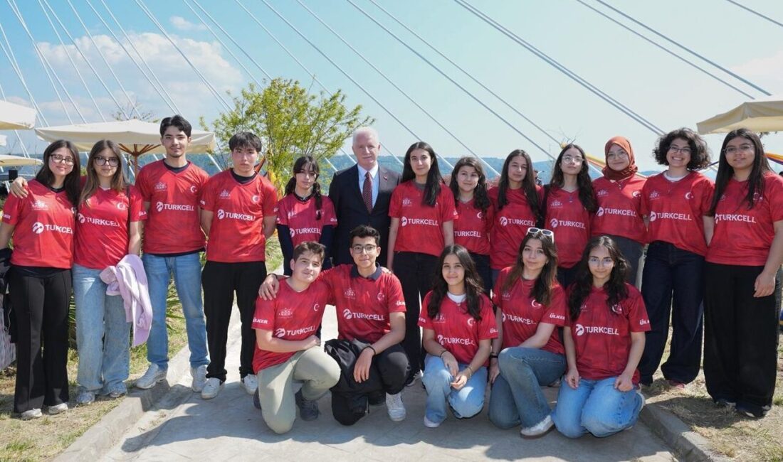 - İstanbul Çocukları Vakfının "Türkiye Yüzyılı Çocukları" projesi kapsamında, LGS'deki