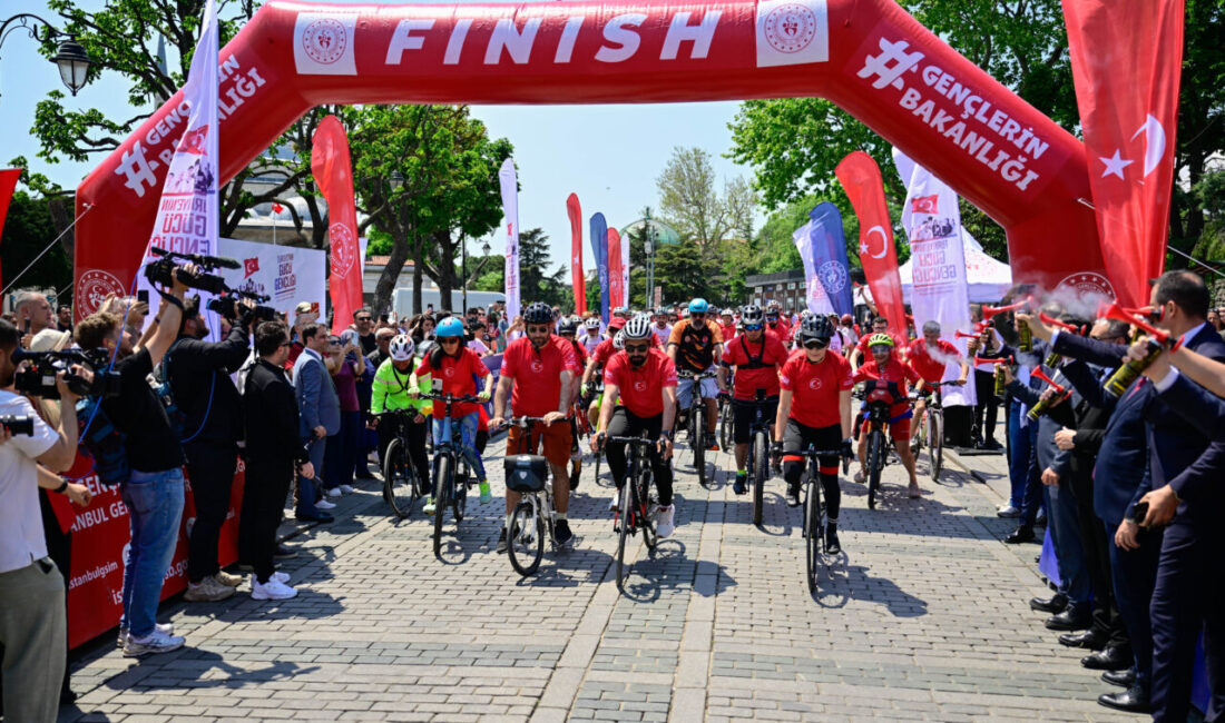 İSTANBUL (AA) – İstanbul'da, 19 Mayıs Atatürk'ü Anma, Gençlik ve